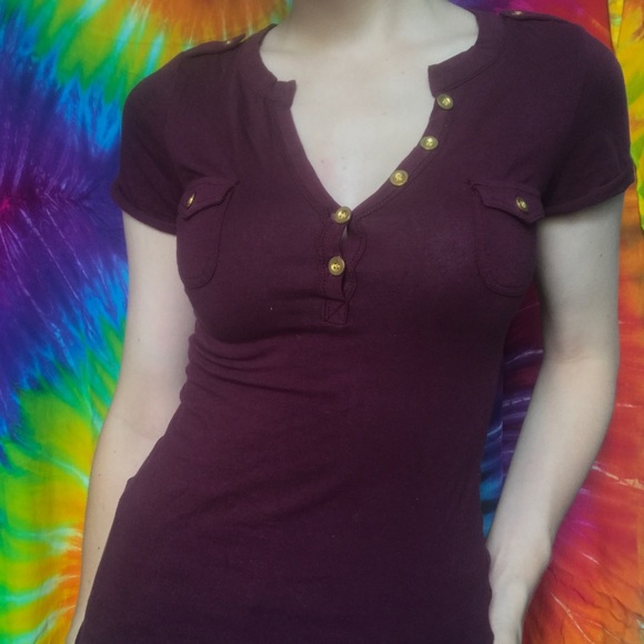 Levelup - Burgundy Short Sleeve T w/ Gold Buttons - Picture 1 of 3